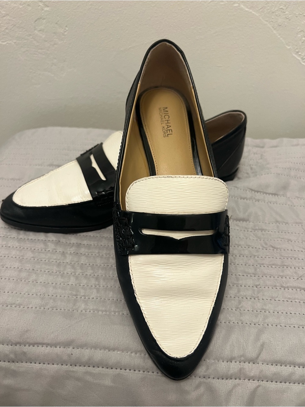 MICHAEL Michael Kors Black and White Pointed-Toe Leather Loafers